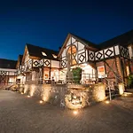 Siedem Drzew Resort