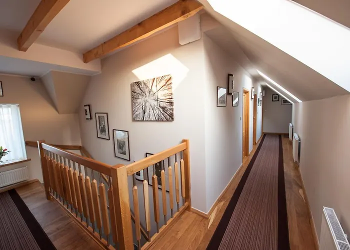 Ośrodek wypoczynkowy Siedem Drzew 3*