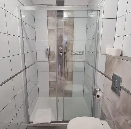 Ośrodek wypoczynkowy Siedem Drzew 3*