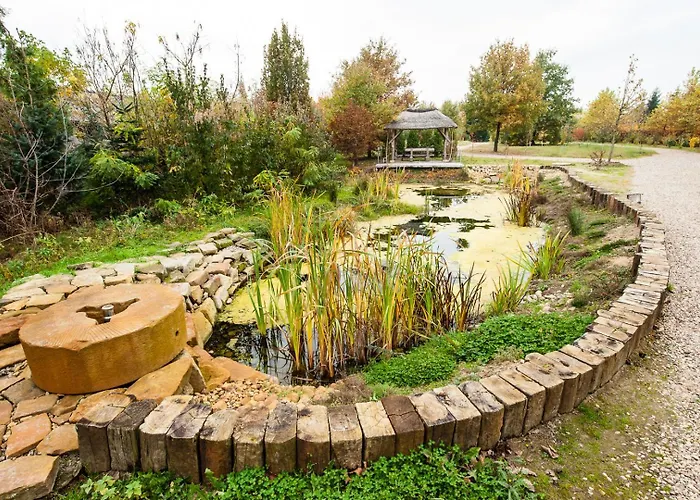 Ośrodek wypoczynkowy Siedem Drzew Biskupice (Poznan)